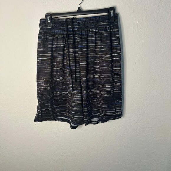 Multicolored Striped Active Shorts - Picture 5 of 6